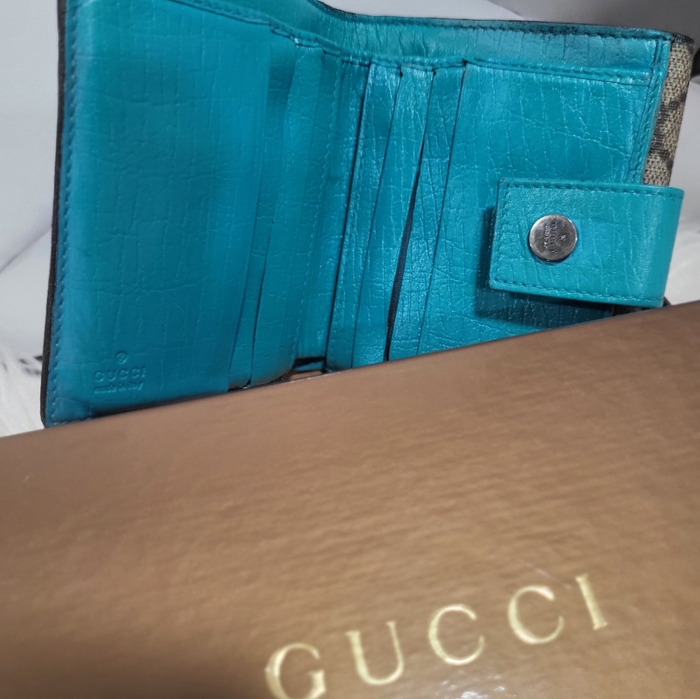Authentic Full Inclusion Gucci Compact Wallet - image 5